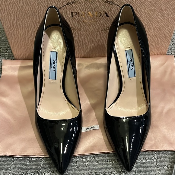 PRADA black highheels - Picture 2 of 4